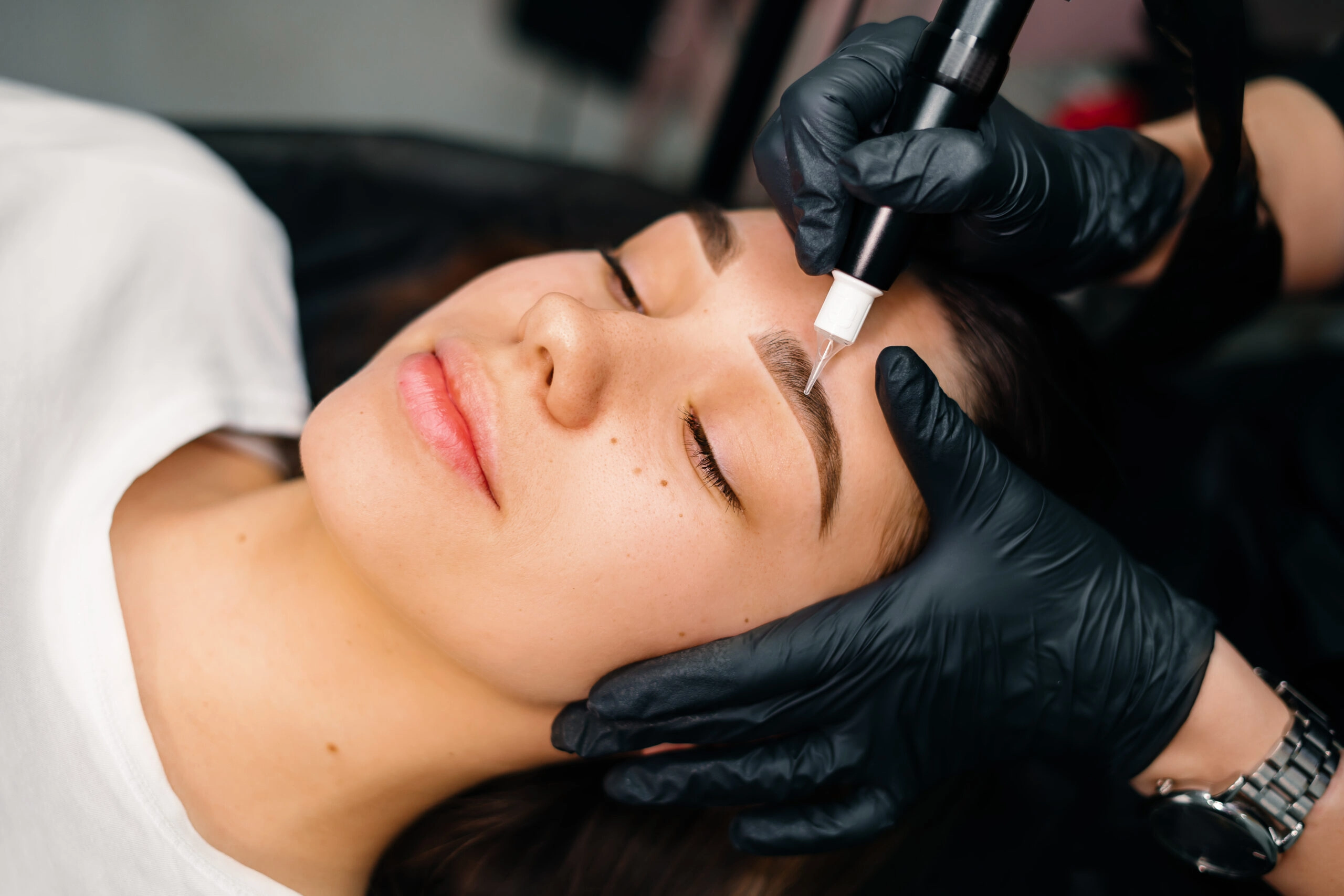 Expert Beauty Cosmetics in Little Tokyo, Los Angeles, CA - Real Brows Microblading & Permanent Makeup