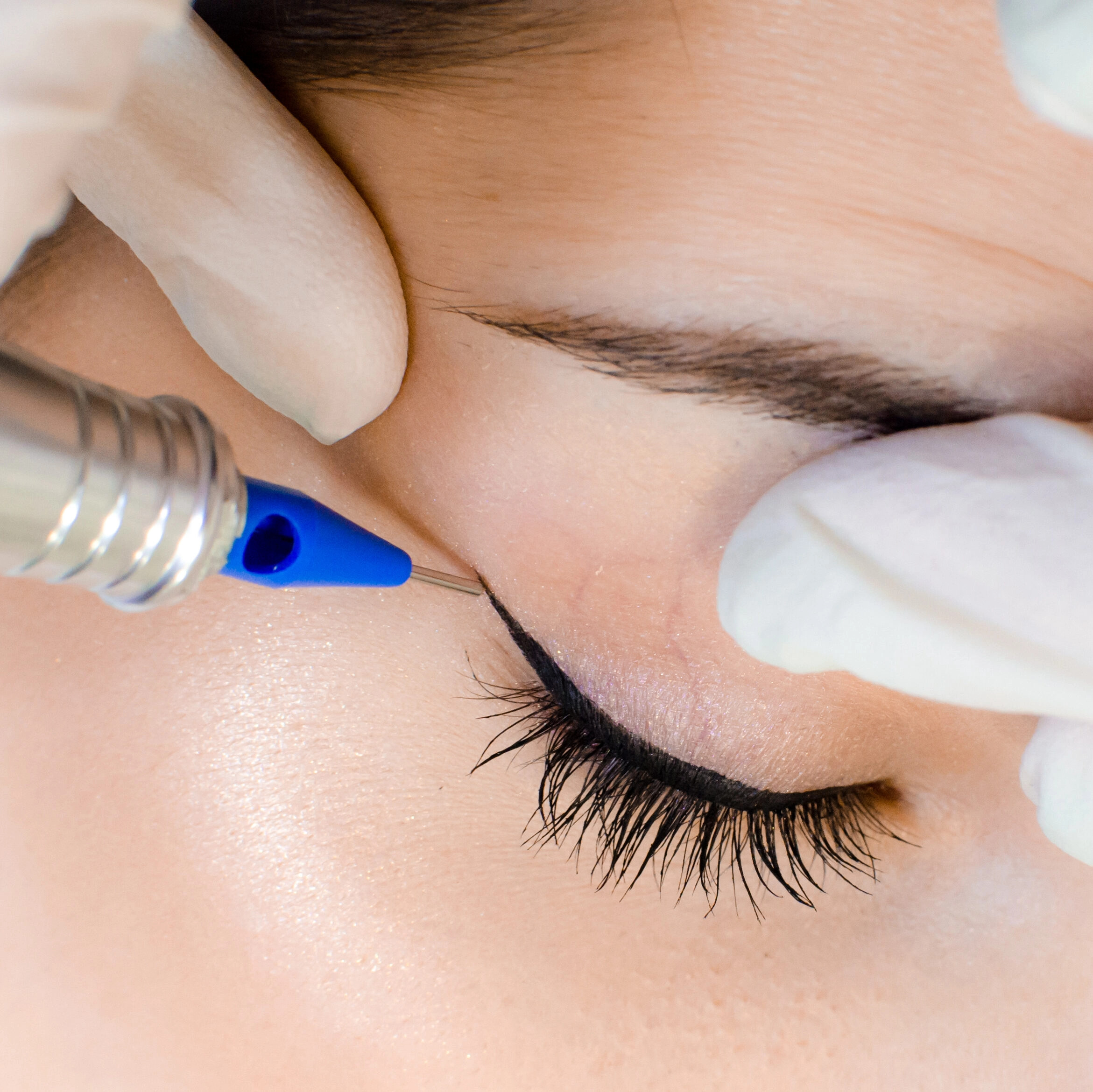 Contact Real Brows Microblading in Hollywood