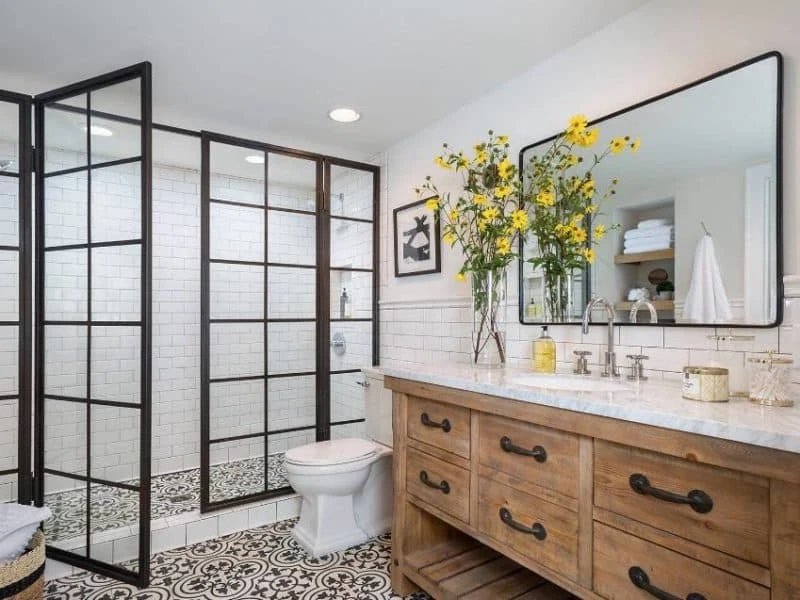 Stylish modern bathroom featuring floral decor