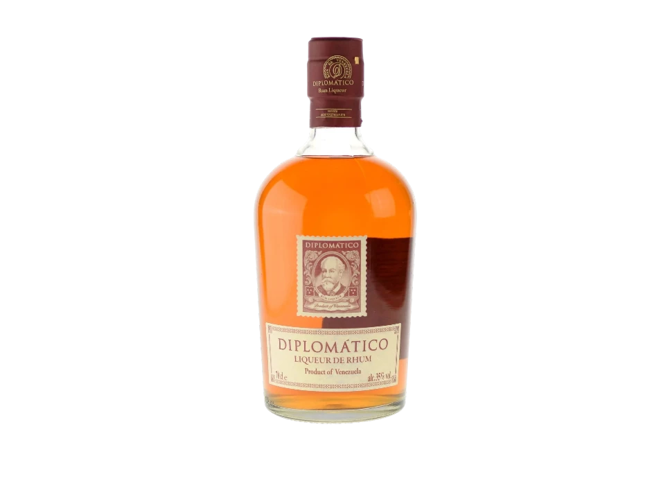 Diplomático rum bottle in a sleek presentation