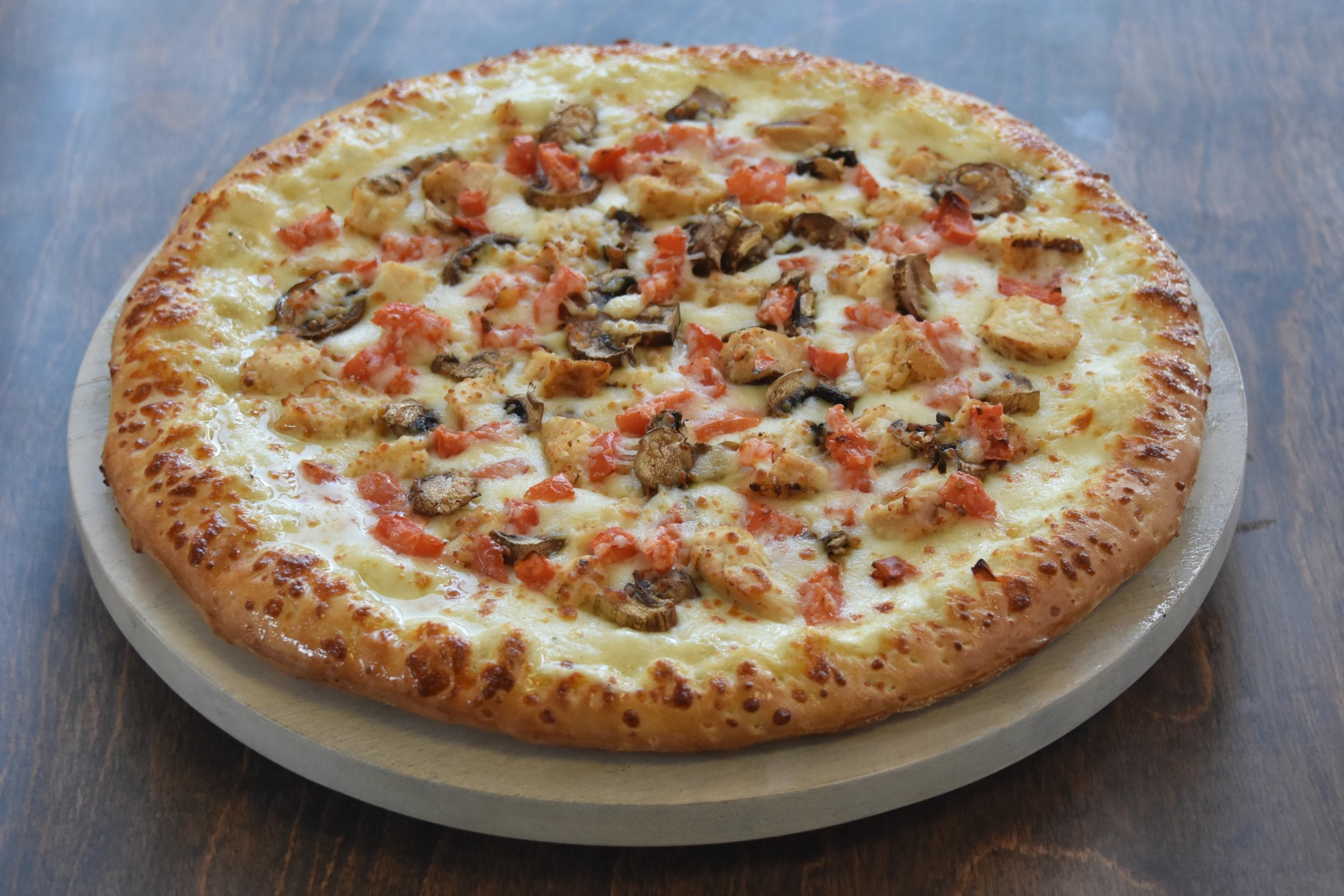 Why Pizza Is the Go-To for Family Gatherings