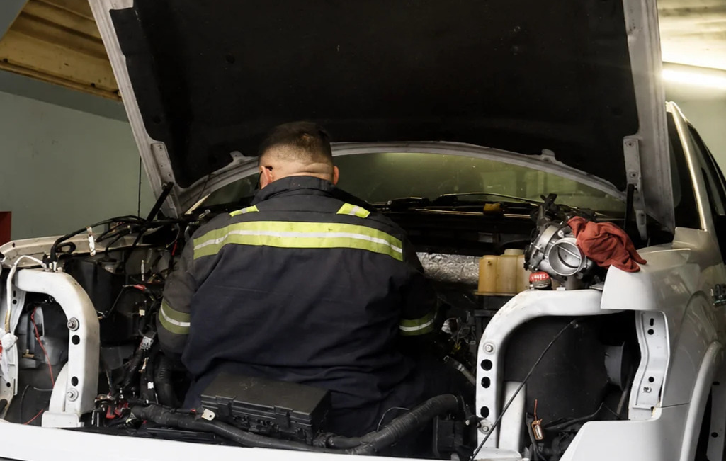 Keep Your Car Running Smoothly: The Importance of Regular Auto Service